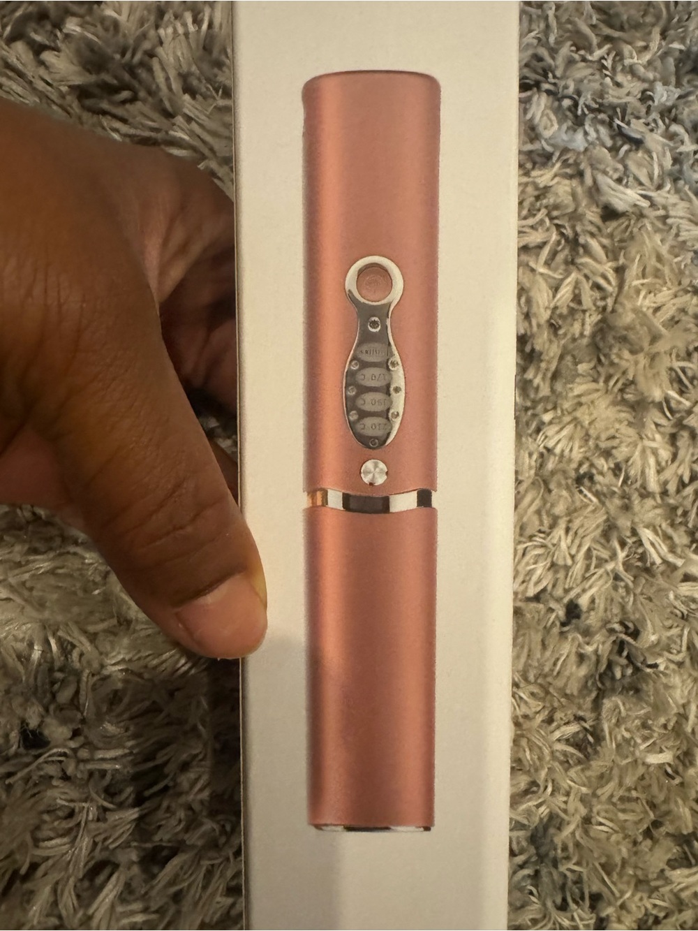 Wireless flat iron